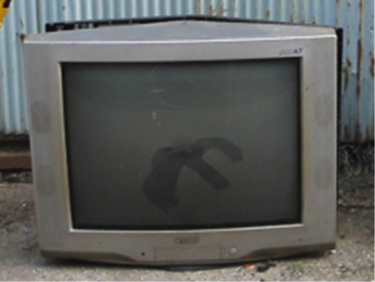 【地震体験談】テレビが降ってくる恐怖